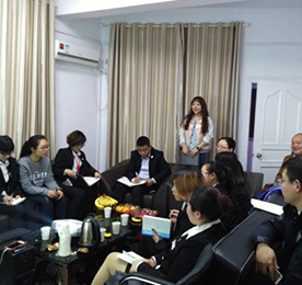 “家”，一个温暖而有爱的地方，2015年12月12博官网集团总裁？莆跋壬瞥隽恕安皇羌易宓募易迤笠怠钡目诤，为了打造真正团结和谐的12博官网家族，每位家族成员都尽心尽力的散发着自己的光和热，相信因为有他们，12博官网集团会越来越辉煌，12博官网家族会越来越庞大。
