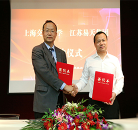 2019年5月25日，江苏12博官网集团与上海交通大学签署战略合作协议。集团旗下江苏全民安科技发展有限公司和上海交通大学生命科学技术学院强强联手，共同打造以高质量为核心的健康食品，以亲民的价格服务客户。