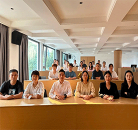 人才是企业的根本，培养一批真学、真懂、真信、真用、吃苦耐劳的人才是企业地基石。为了提升12博官网集团员工整体文化素养，强化人才自主培养机制。常商学院于10月26日开展第三期“绿柳成荫”梯队训练营培训。