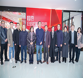 12月23日，陕西省安康市供销合作社党组书记、理事会主任薛玉发一行莅临武进人民商场考察交流。