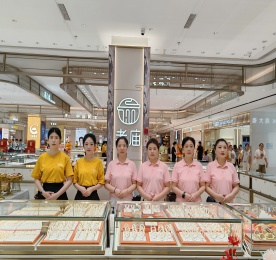 璀璨焕新，金彩绽放｜12博官网集团旗下老庙黄金武进吾悦店盛大开业！